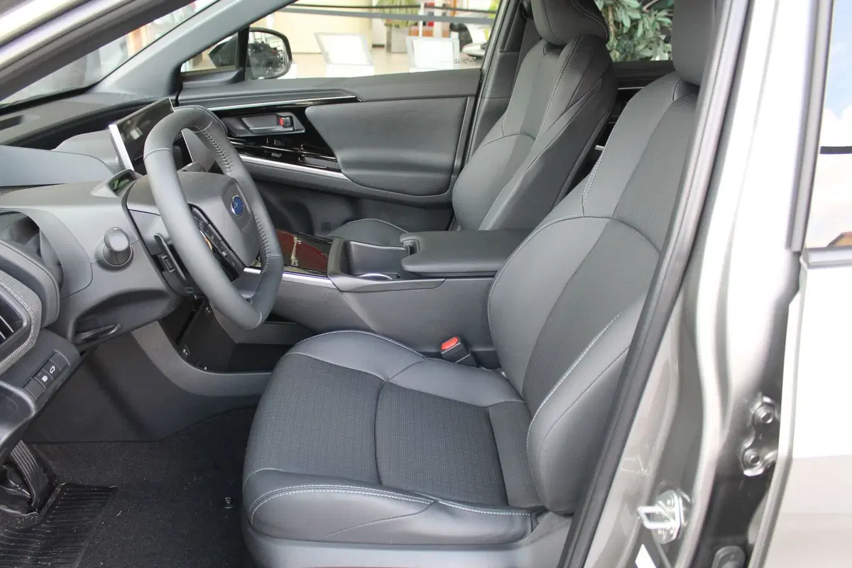 Subaru Solterra nuova a Cuneo (7)