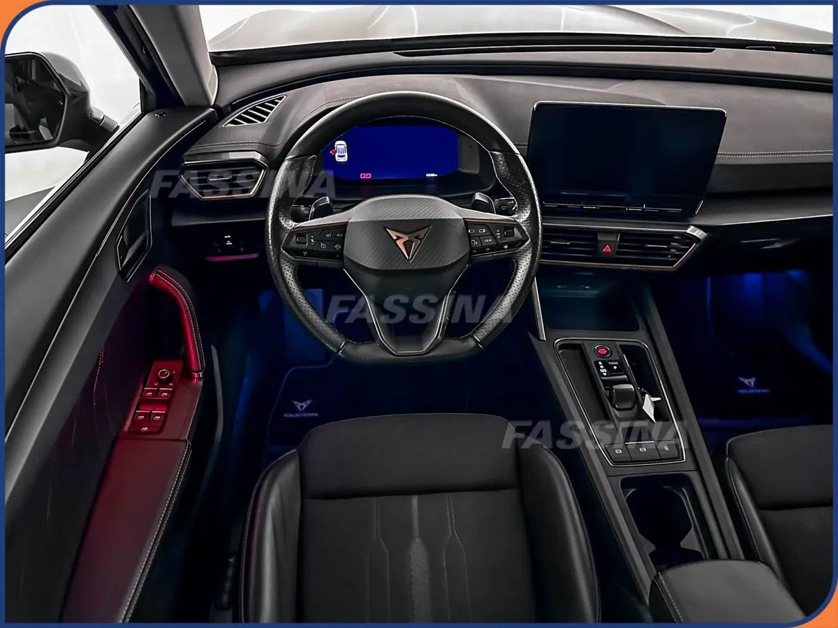 Cupra Formentor usata a Milano (11)