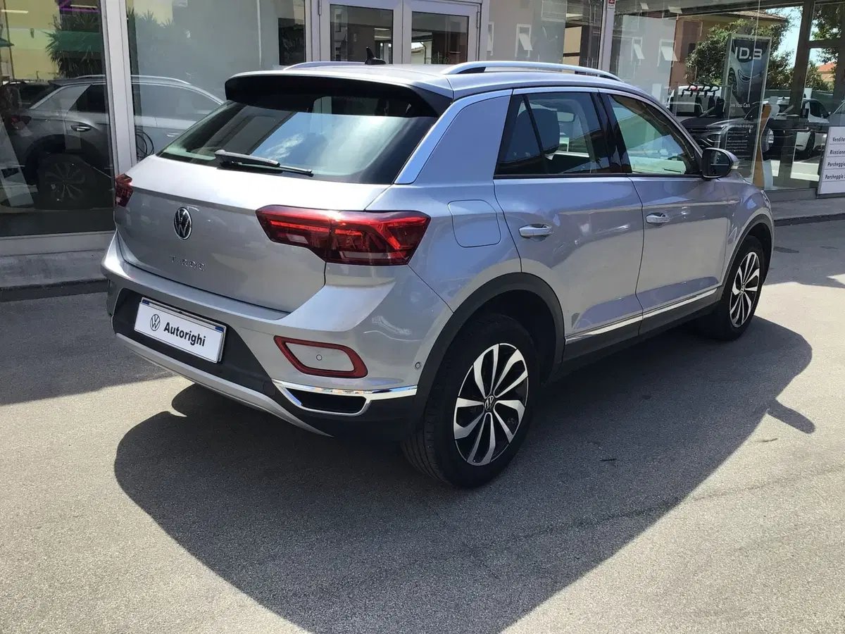 Volkswagen T-Roc usata a Genova (5)