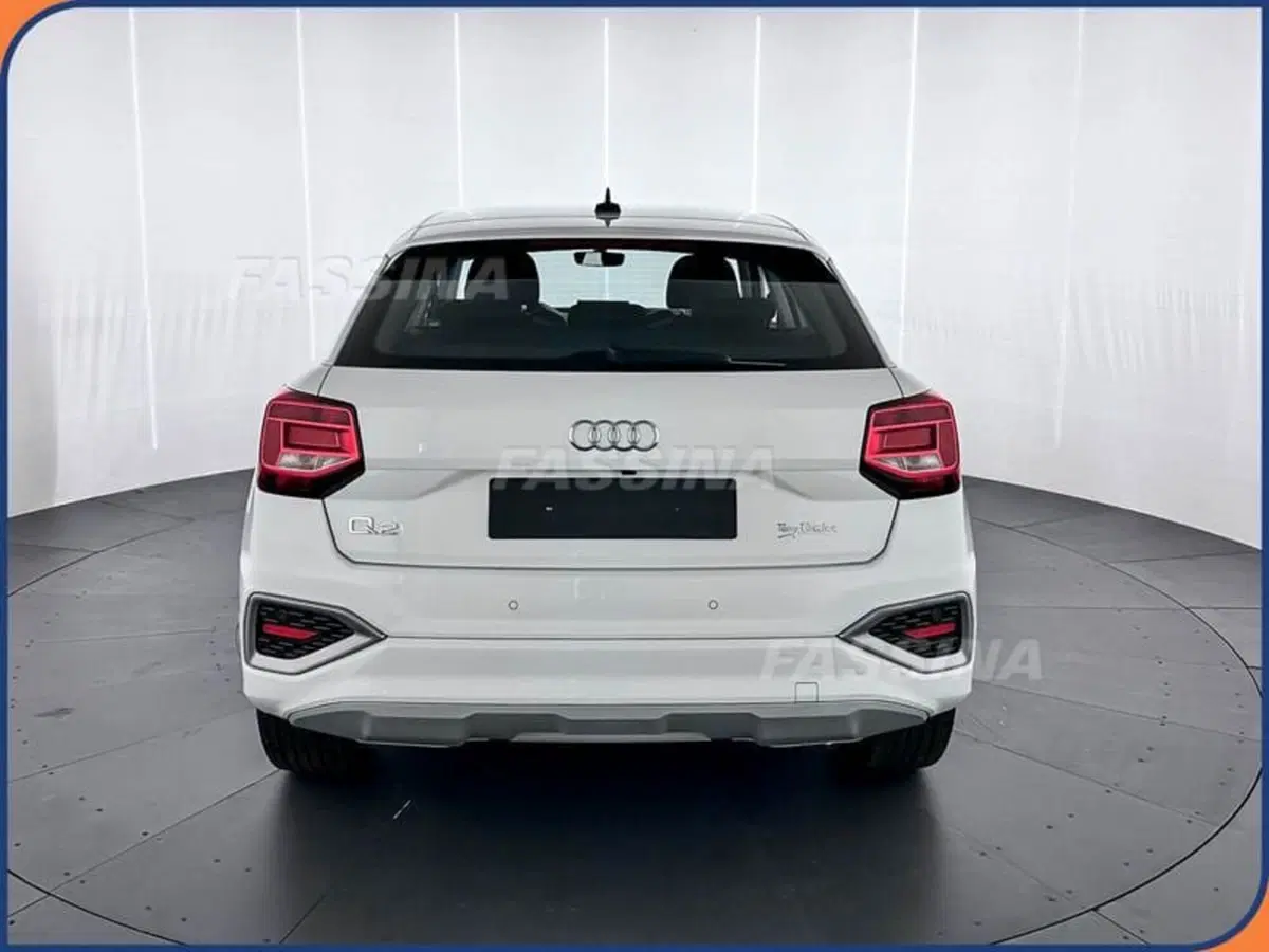 Audi Q2 usata a Milano (5)