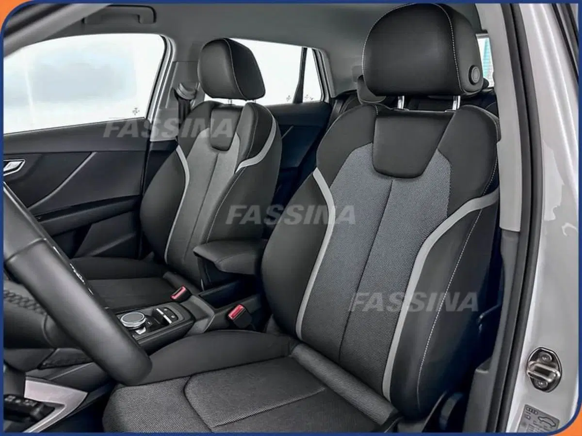 Audi Q2 usata a Milano (8)