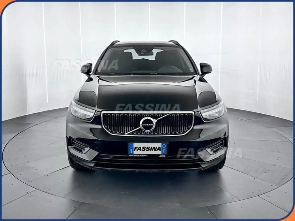 Volvo XC40 usata a Milano (2)