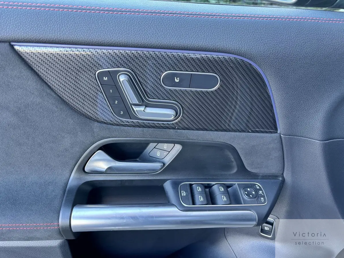 Mercedes-Benz GLA SUV usata a Brescia (8)