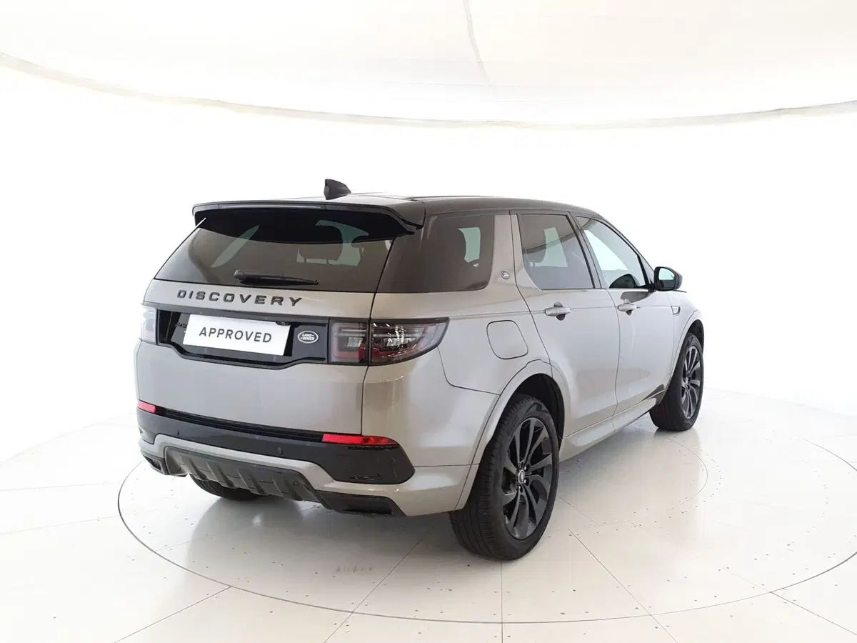 Land Rover Discovery Sport usata a Monza e Brianza (2)