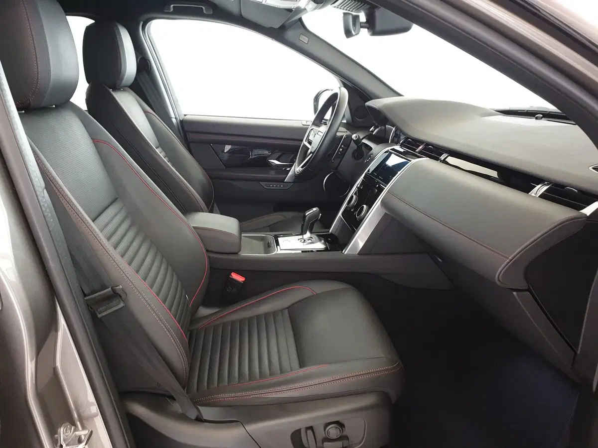 Land Rover Discovery Sport usata a Monza e Brianza (3)