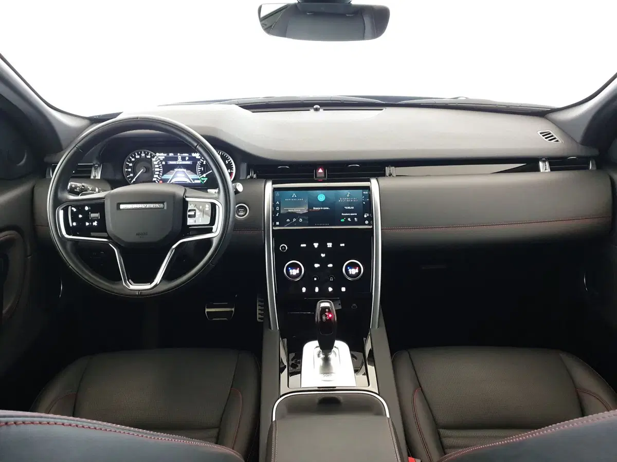 Land Rover Discovery Sport usata a Monza e Brianza (4)