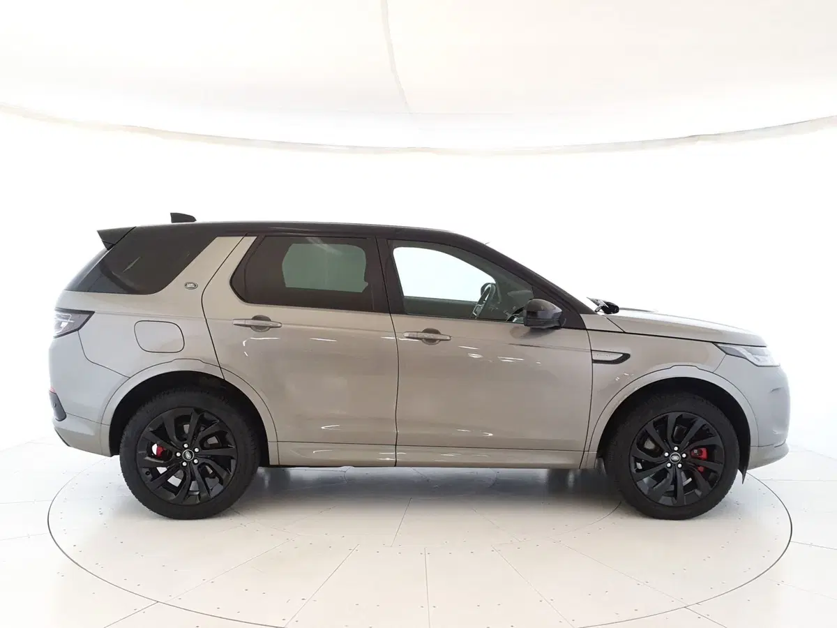 Land Rover Discovery Sport usata a Monza e Brianza (6)