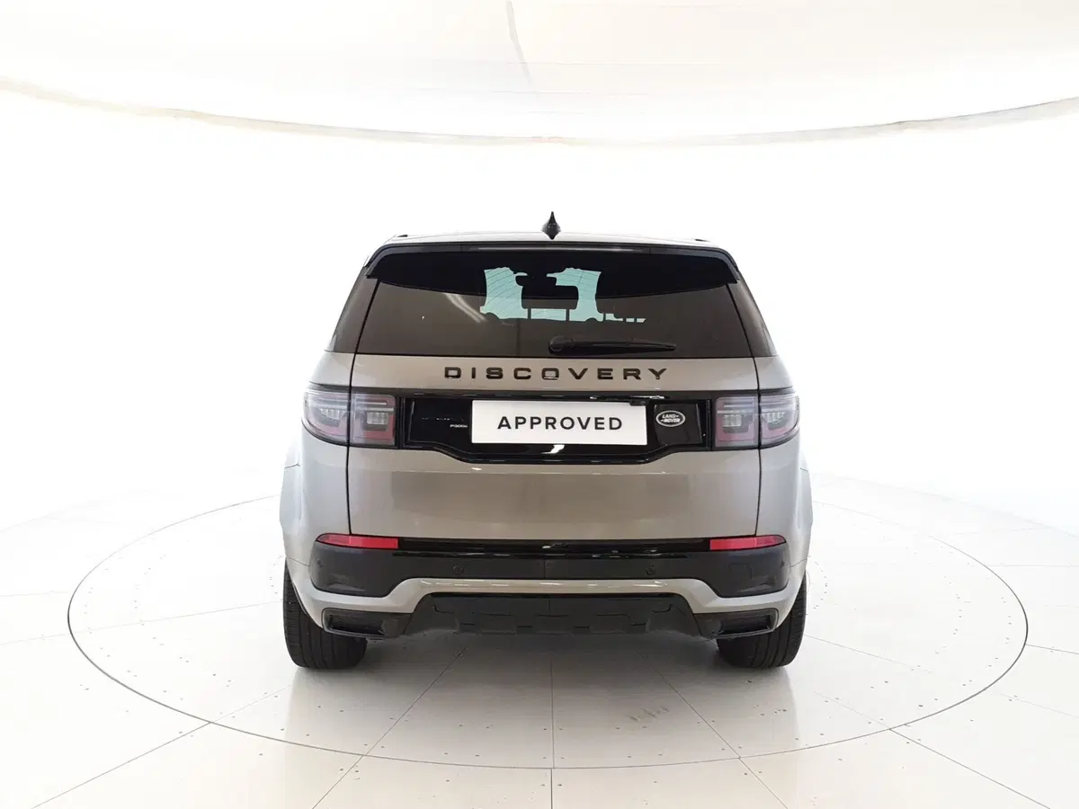 Land Rover Discovery Sport usata a Monza e Brianza (7)