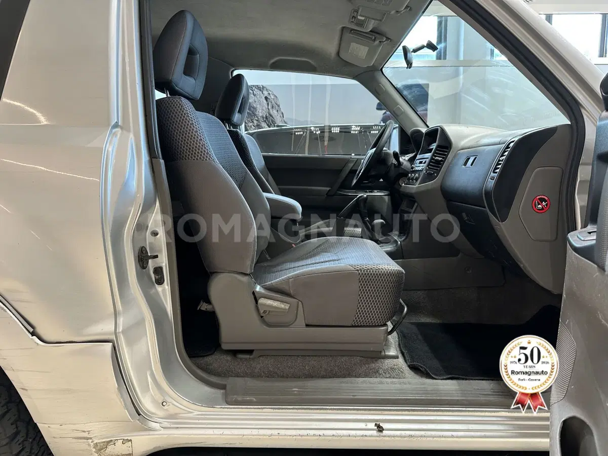 Mitsubishi Pajero usata a Forlì-Cesena (10)