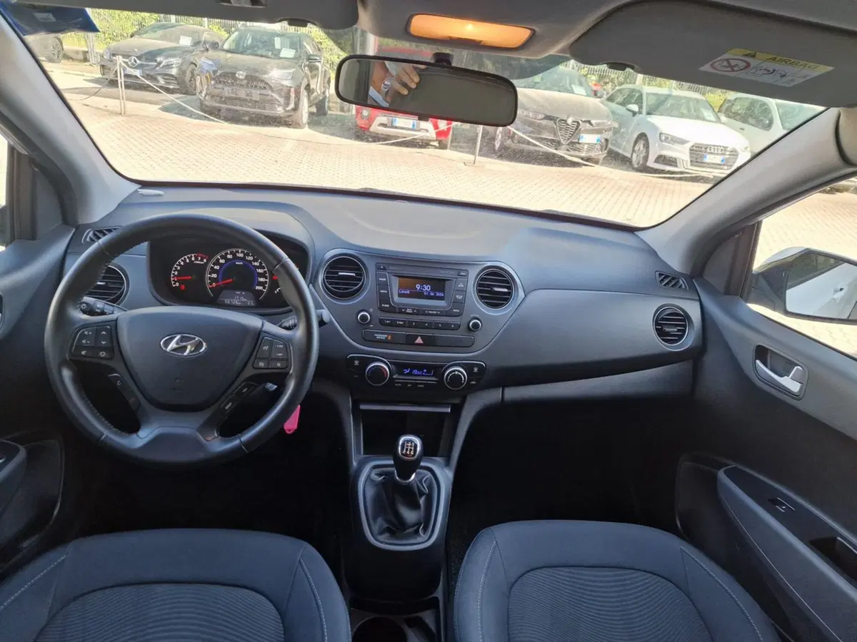 Hyundai i10 usata a Verbano Cusio Ossola (2)