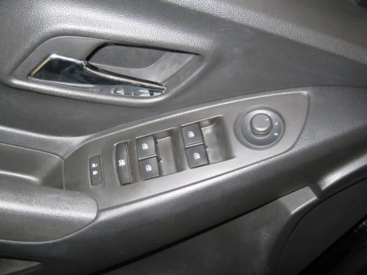 Chevrolet Trax usata a Fermo (14)