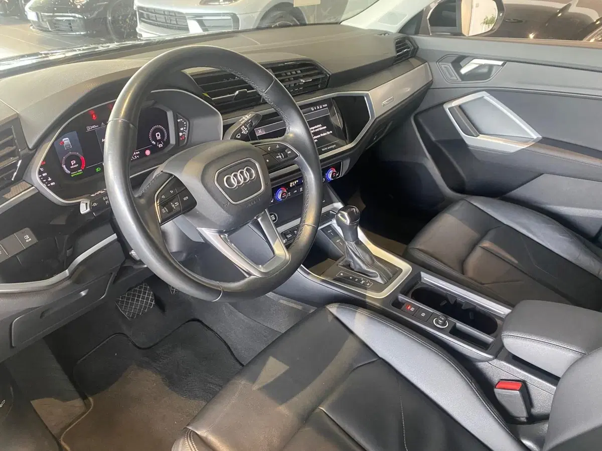 Audi Q3 Sportback usata a Firenze (10)