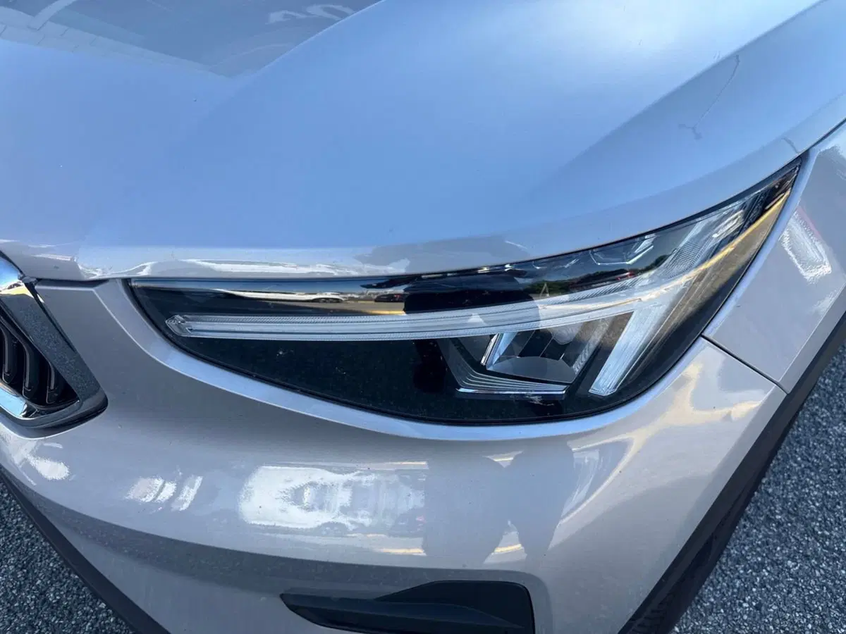 Volvo XC40 usata a Reggio Calabria (13)