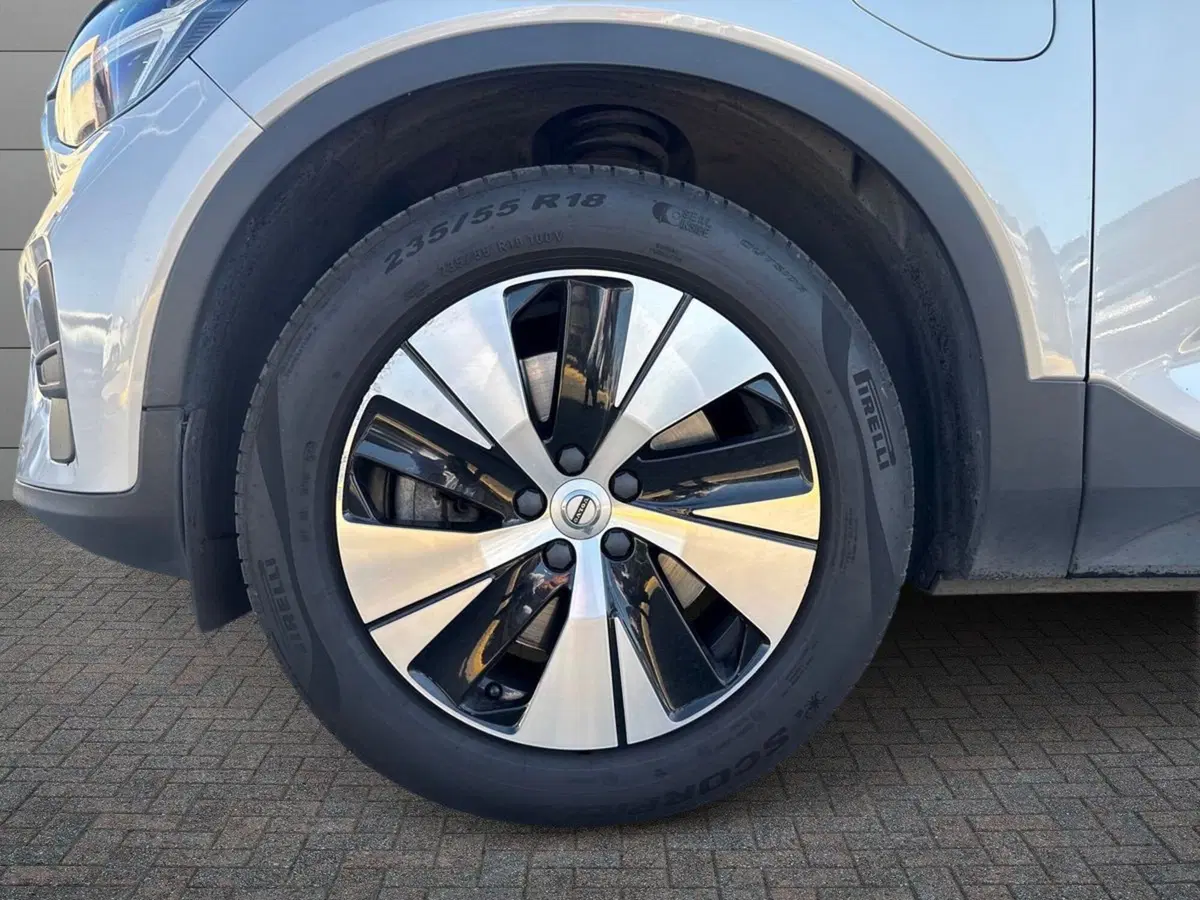 Volvo XC40 usata a Reggio Calabria (14)