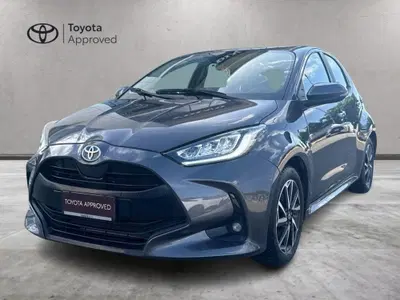 Toyota Yaris 1.5 Hybrid 5 porte Trend del 2021 usata a Reggio Calabria