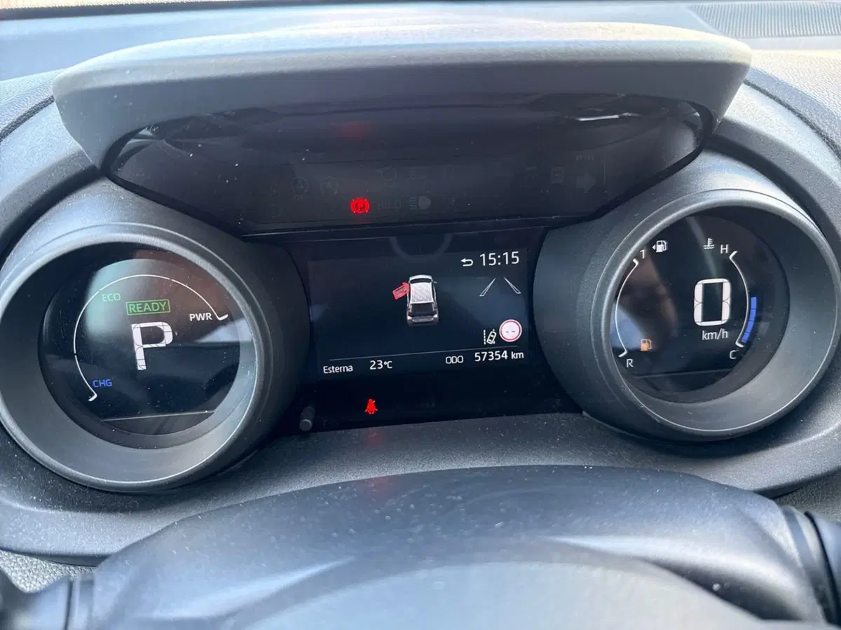 Toyota Yaris usata a Reggio Calabria (9)