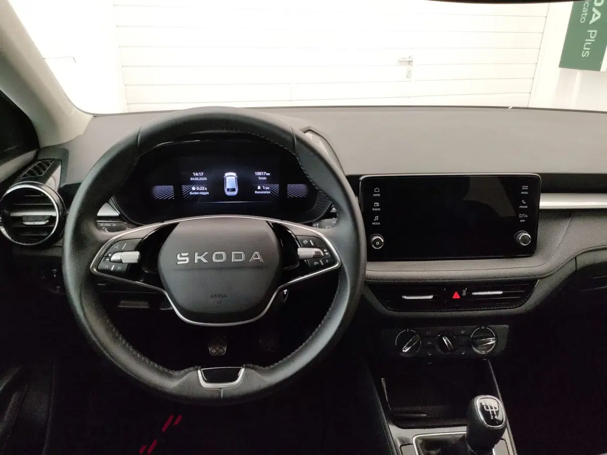 Skoda Fabia usata a Varese (12)