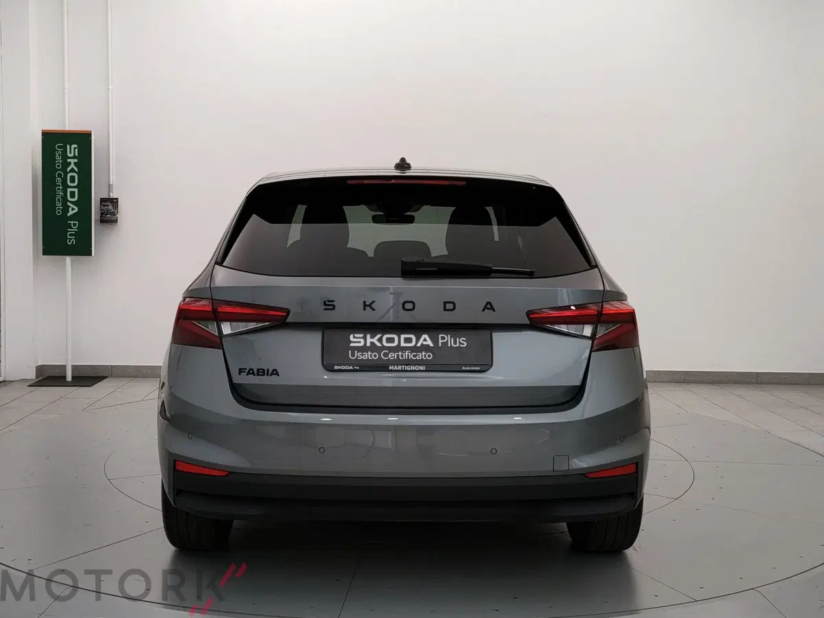 Skoda Fabia usata a Varese (4)