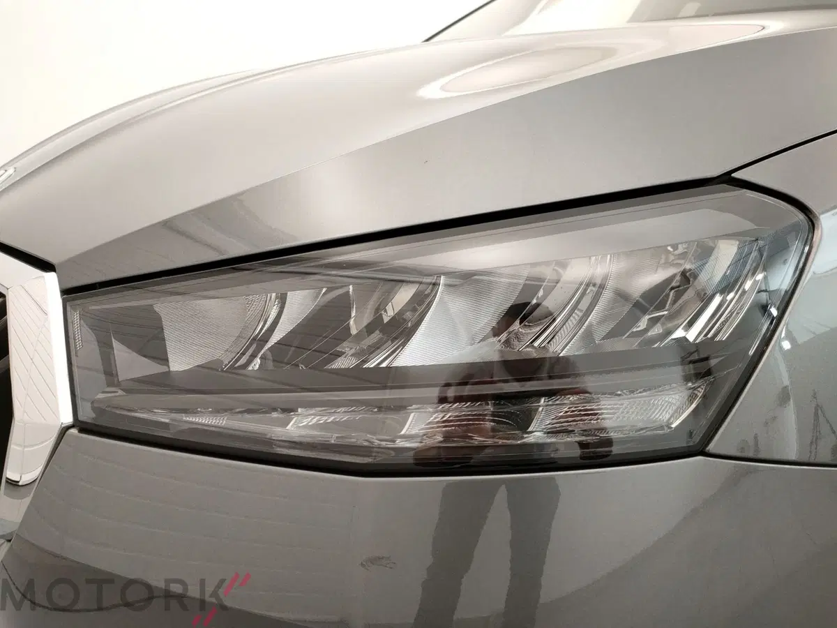 Skoda Fabia usata a Varese (7)