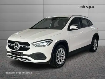 Mercedes-Benz GLA SUV 200 d Automatic Business del 2022 usata a Cardito