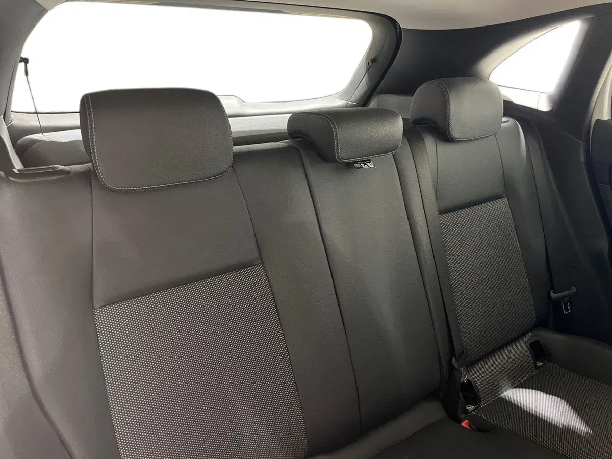Mercedes-Benz GLA SUV usata a Napoli (16)