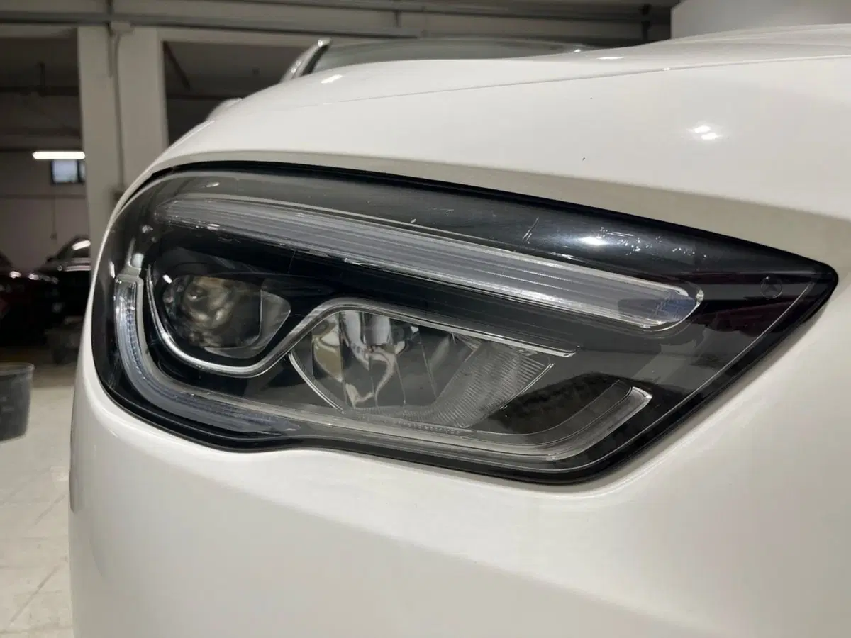 Mercedes-Benz GLA SUV usata a Napoli (7)