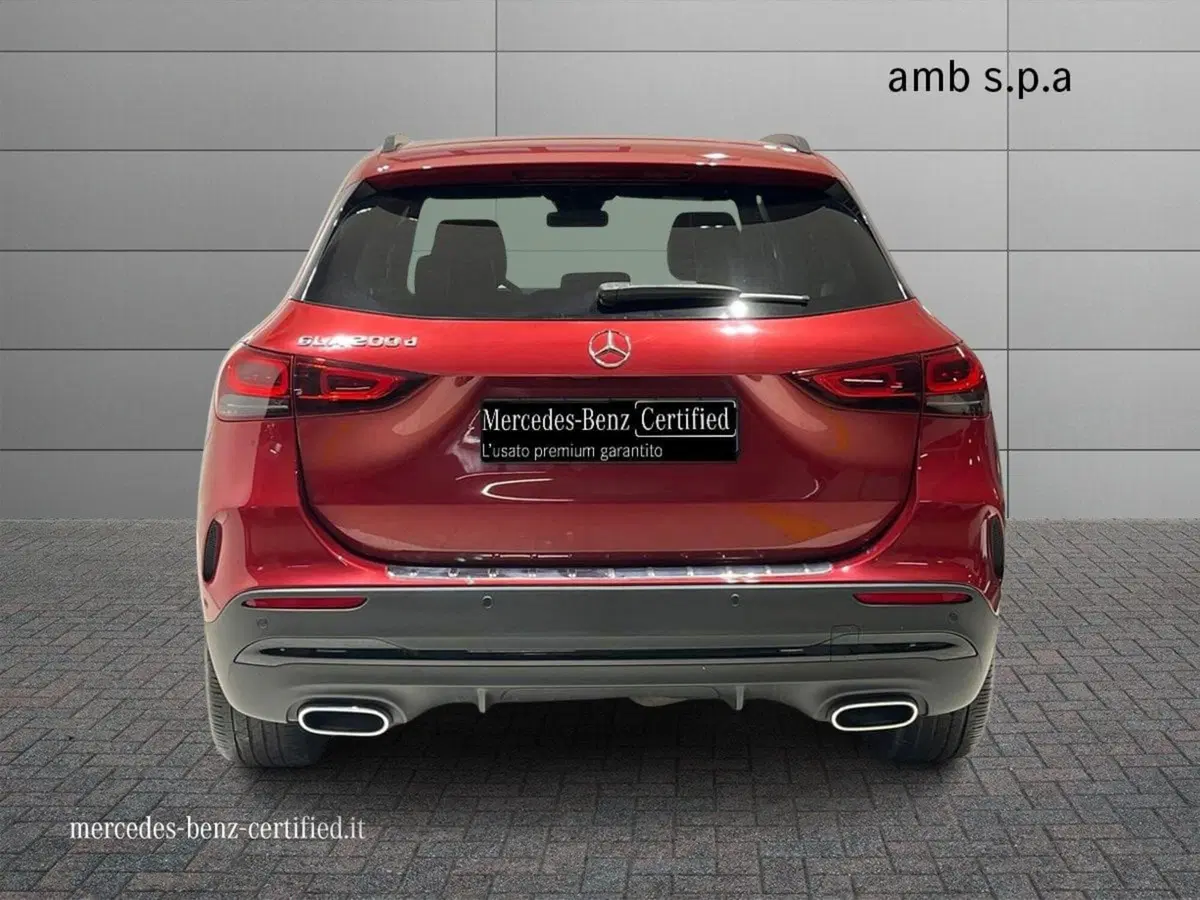 Mercedes-Benz GLA SUV usata a Napoli (4)