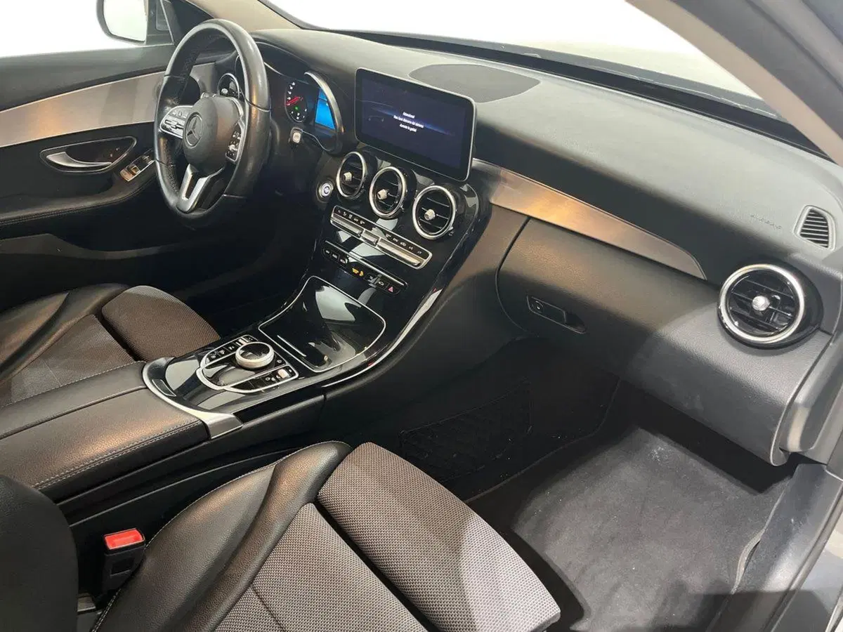 Mercedes-Benz Classe C usata a Napoli (15)
