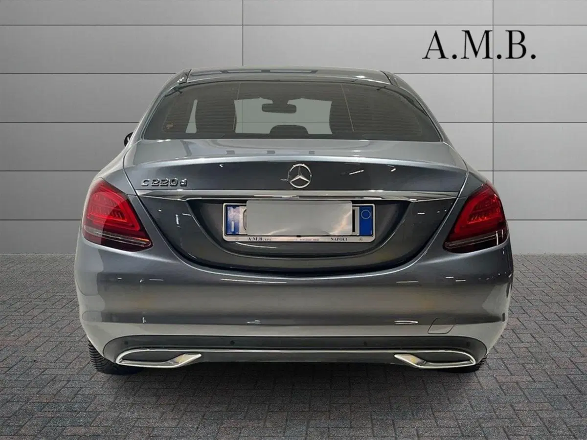 Mercedes-Benz Classe C usata a Napoli (4)