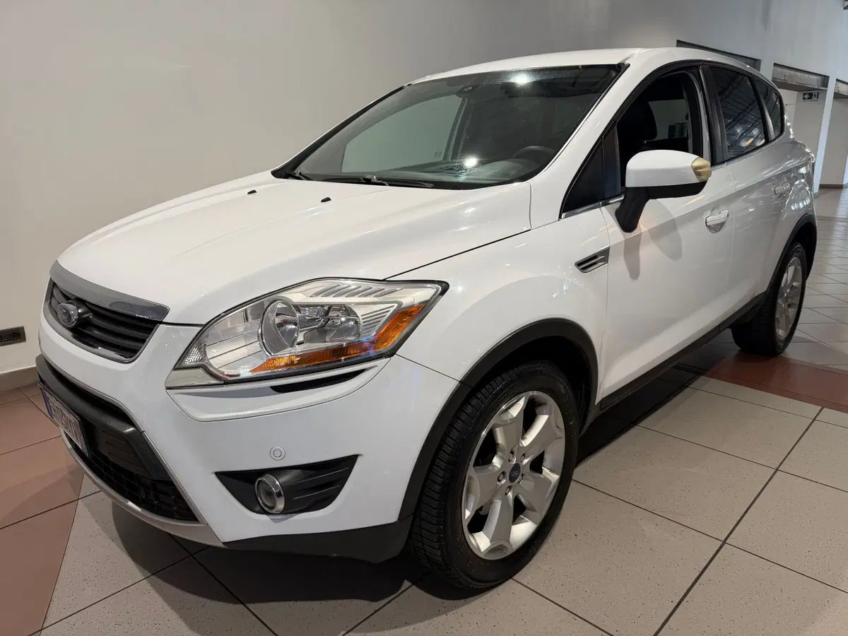 Ford Kuga usata a Genova