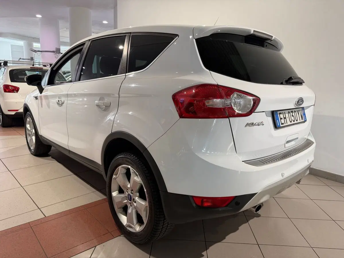 Ford Kuga usata a Genova (3)