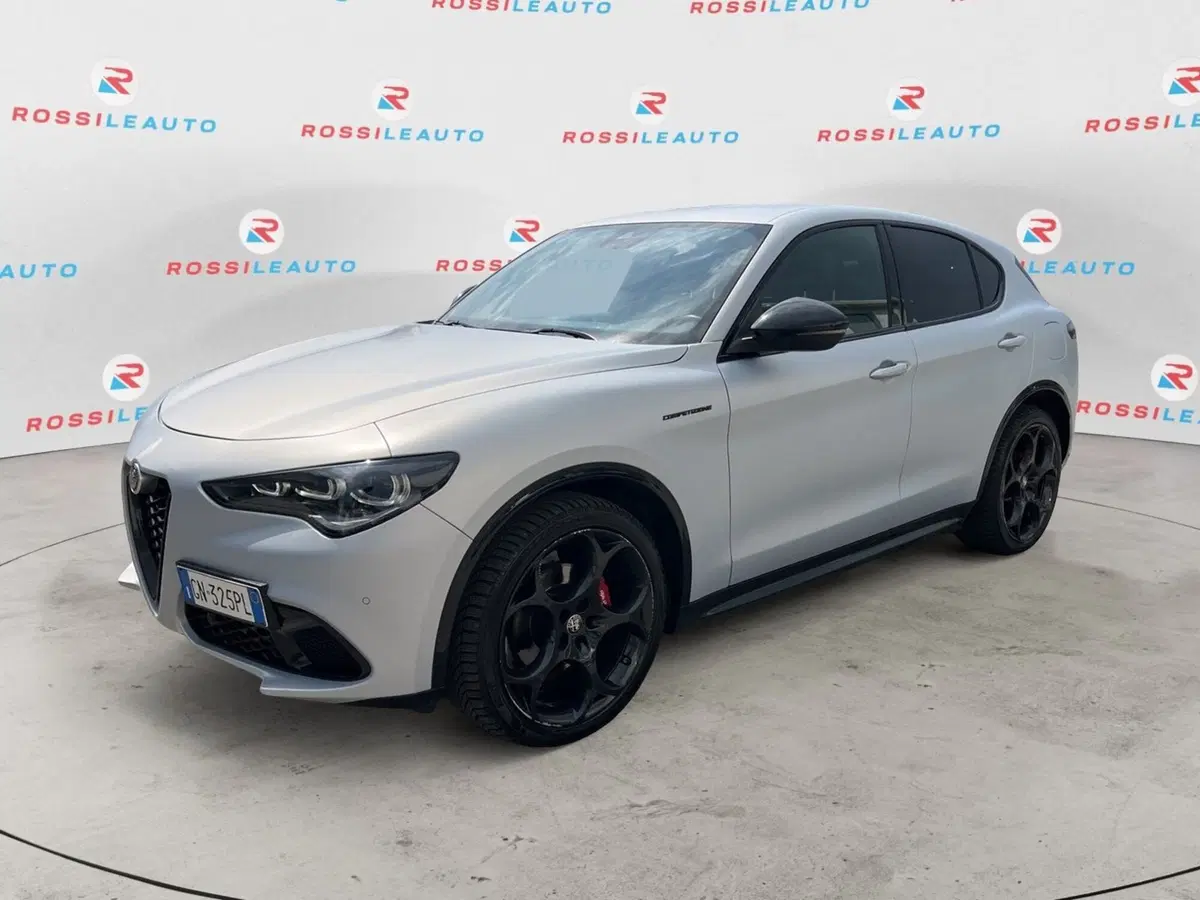 Alfa Romeo Stelvio usata a Massa-Carrara