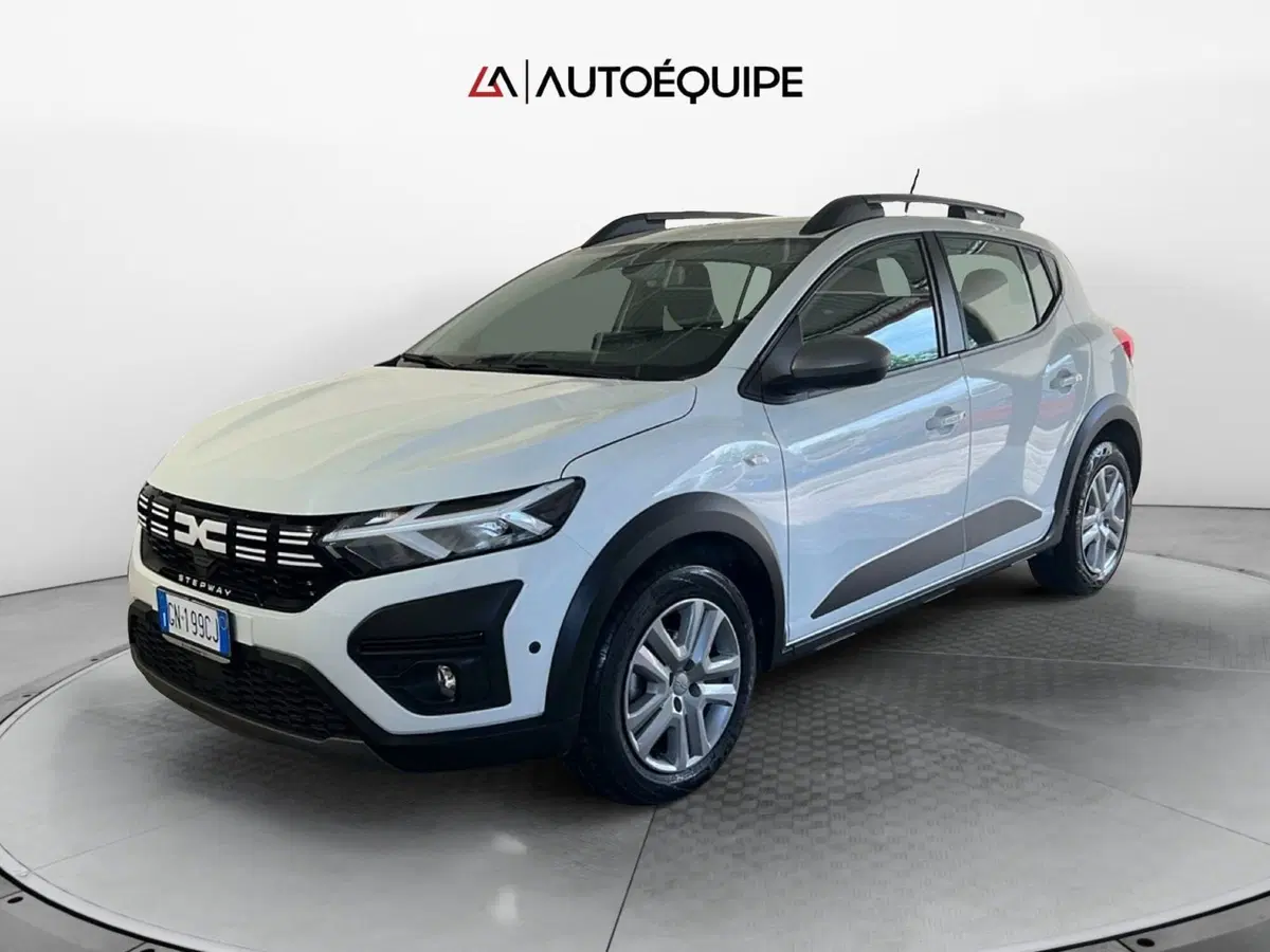 Dacia Sandero usata a Roma