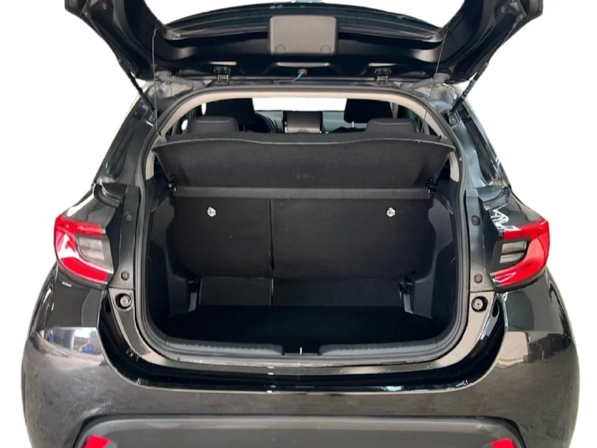 Toyota Yaris usata a Roma (10)