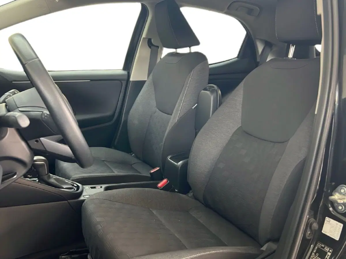 Toyota Yaris usata a Roma (12)