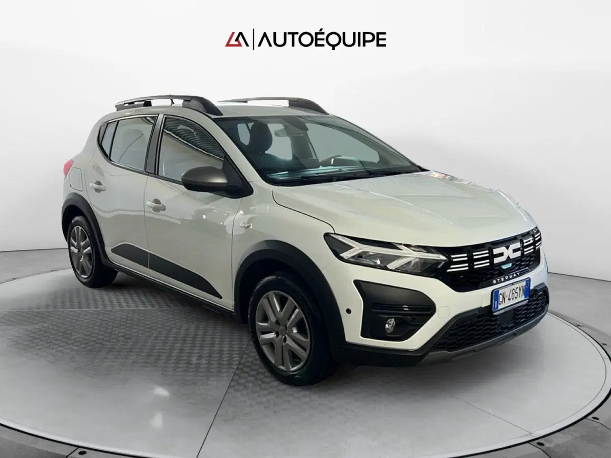 Dacia Sandero usata a Roma (7)