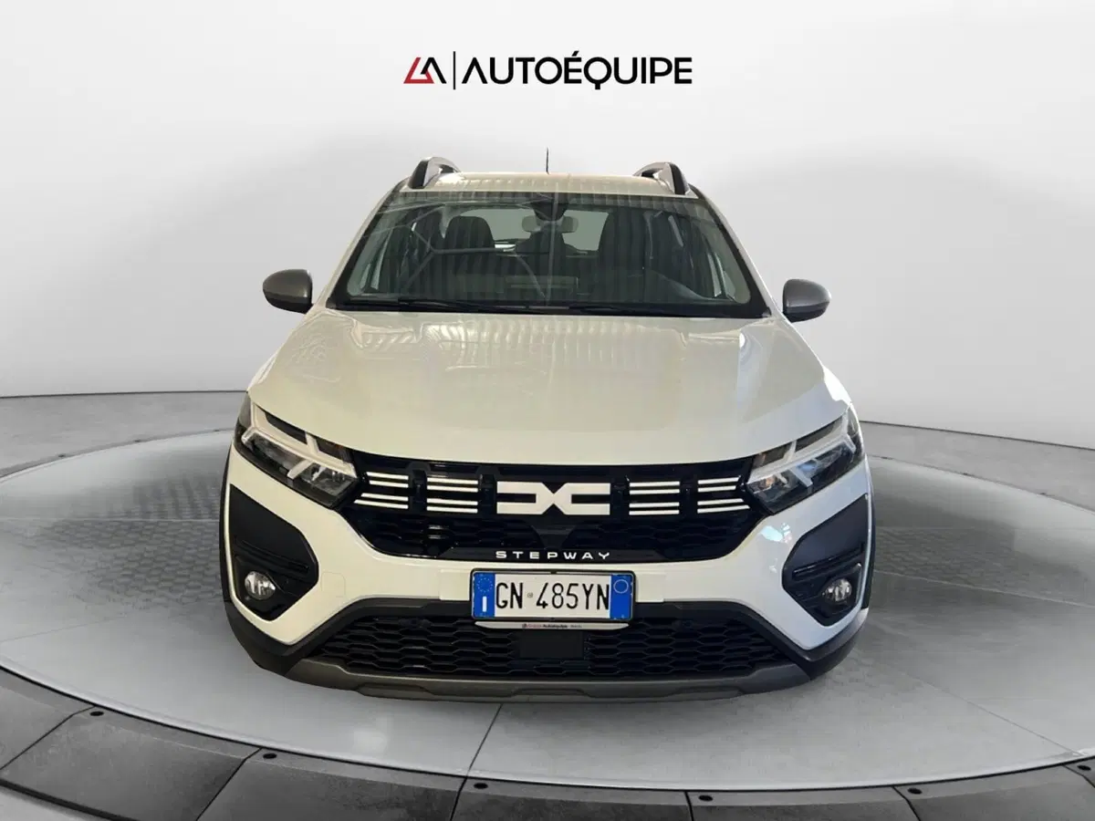 Dacia Sandero usata a Roma (8)