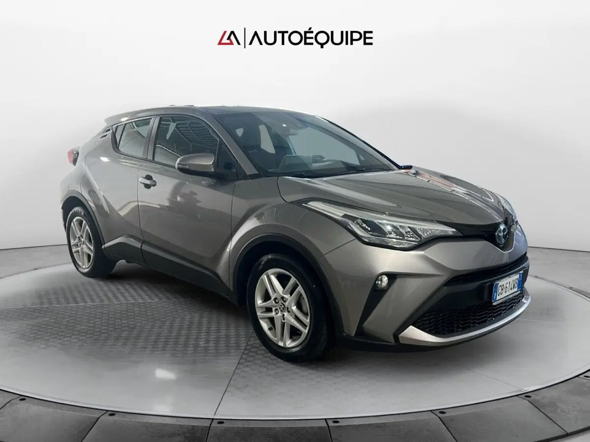 Toyota Toyota C-HR usata a Roma (7)