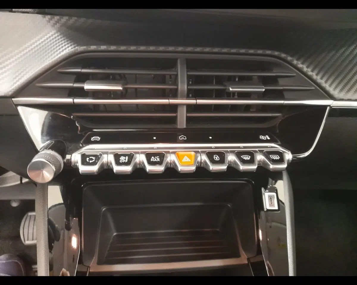 Peugeot 208 usata a Alessandria (14)