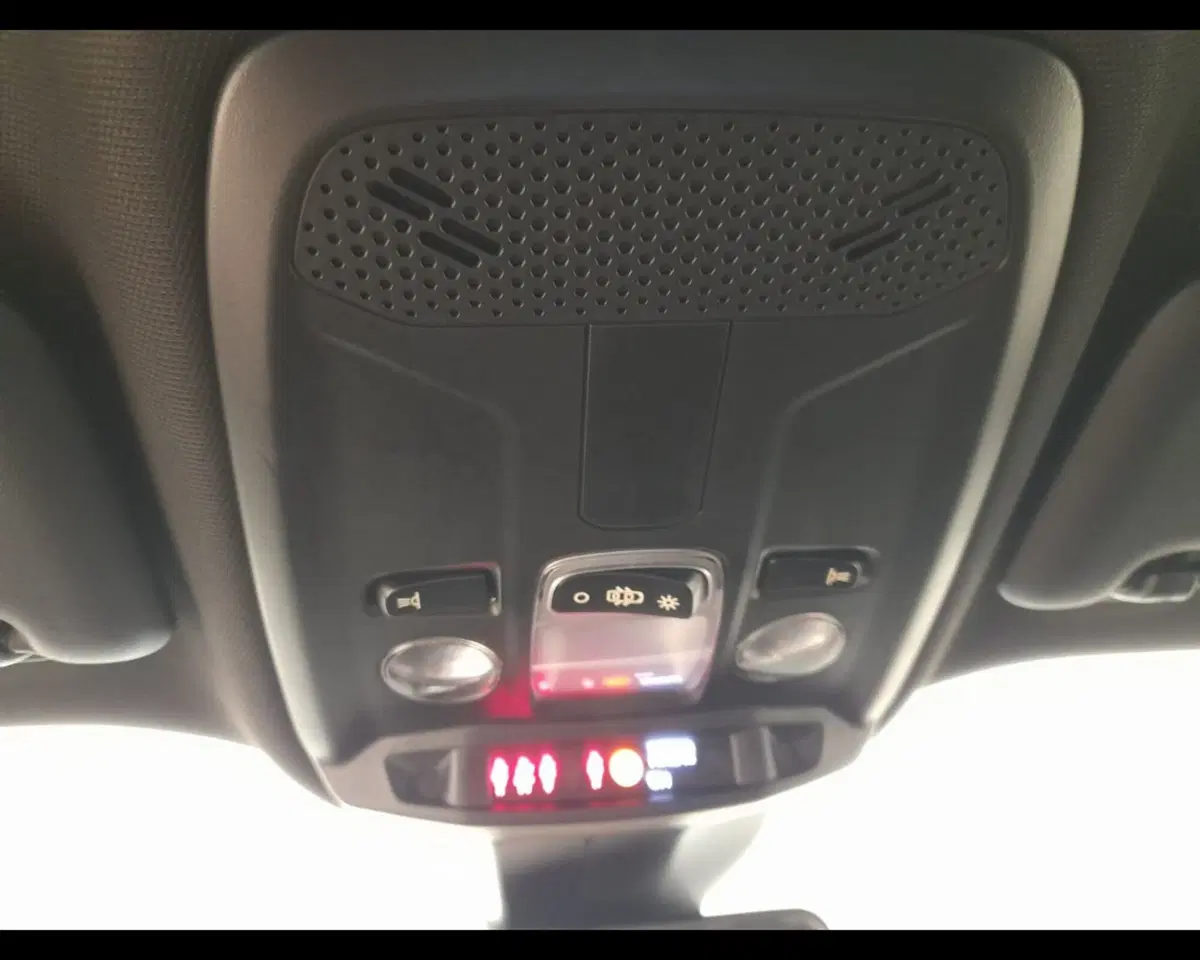 Peugeot 2008 usata a Alessandria (18)
