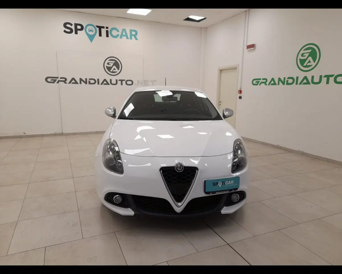 Alfa Romeo Giulietta usata a Alessandria (6)