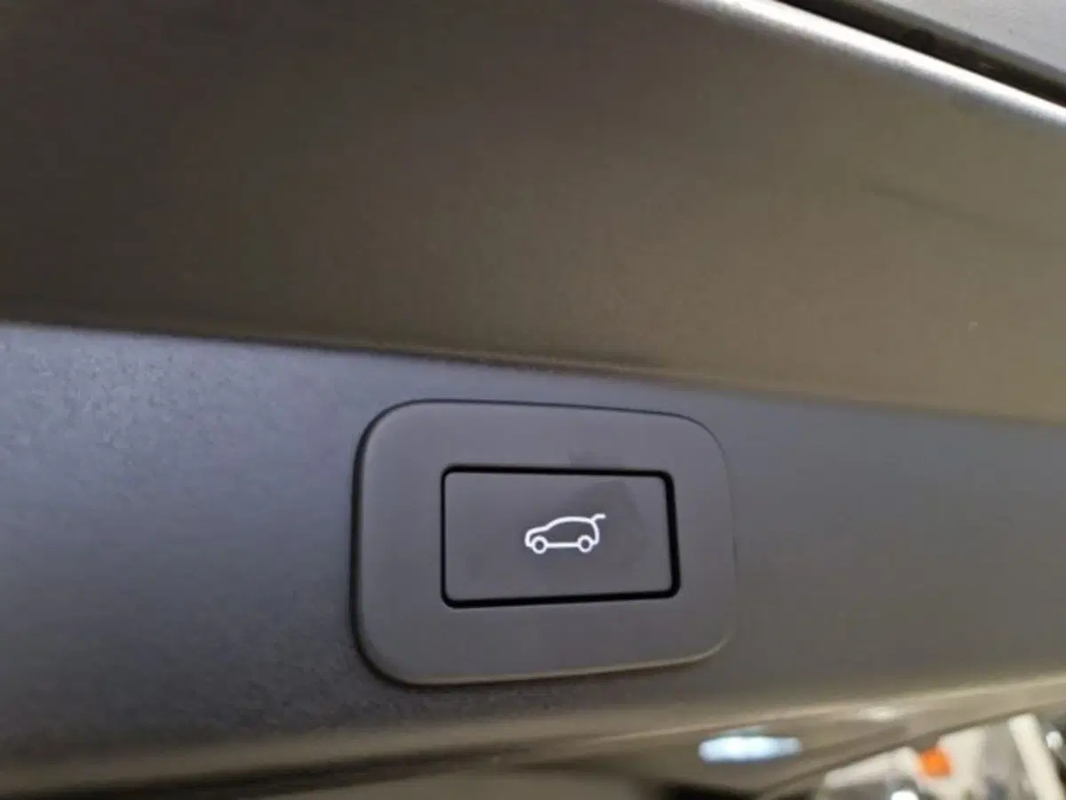 Land Rover Range Rover Sport usata a Livorno (20)
