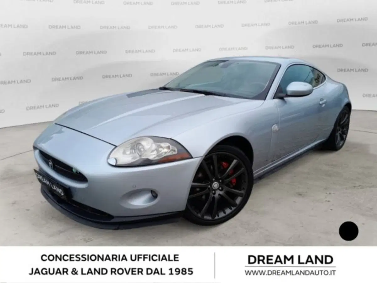 Jaguar XK usata a Livorno