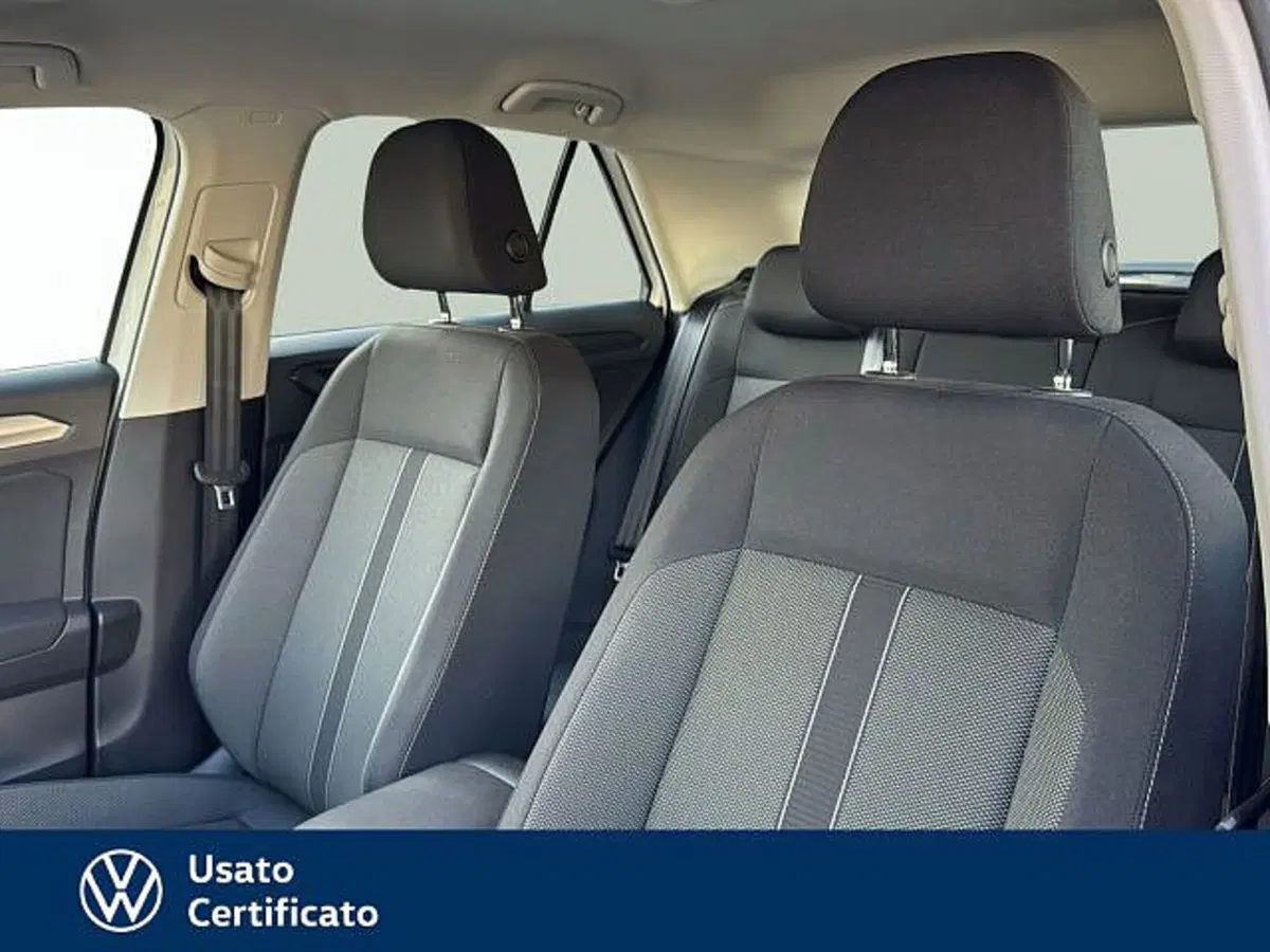Volkswagen T-Roc usata a Vicenza (9)