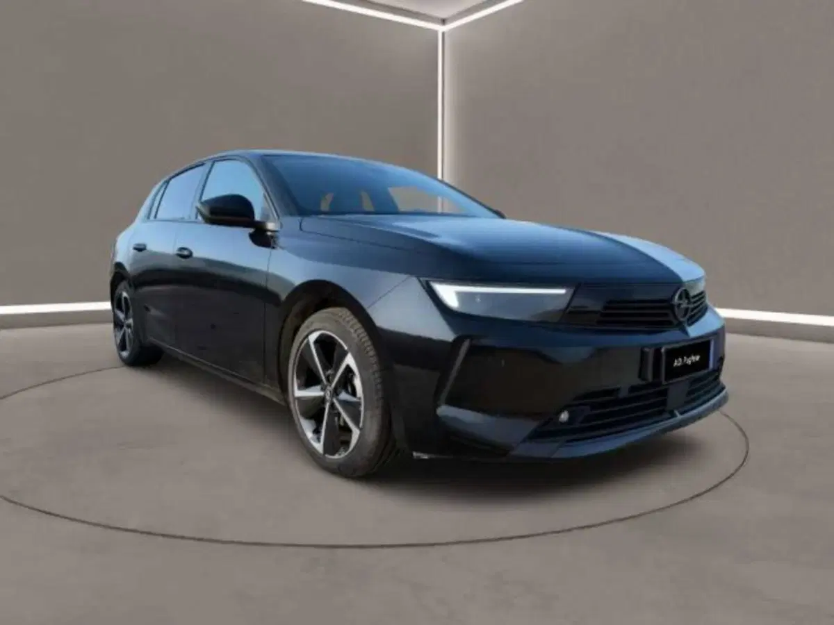 Opel Astra usata a Caltanissetta (3)