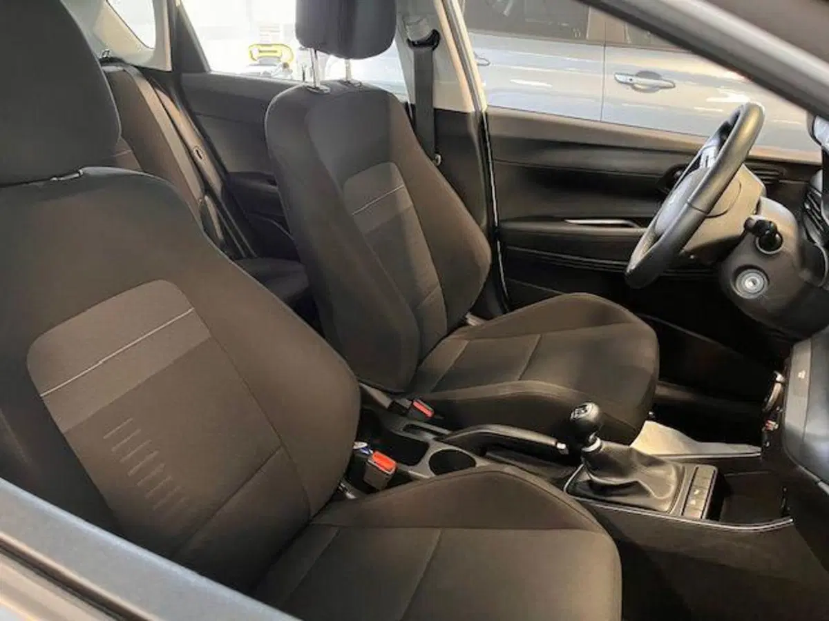 Hyundai Bayon usata a Verbano Cusio Ossola (7)