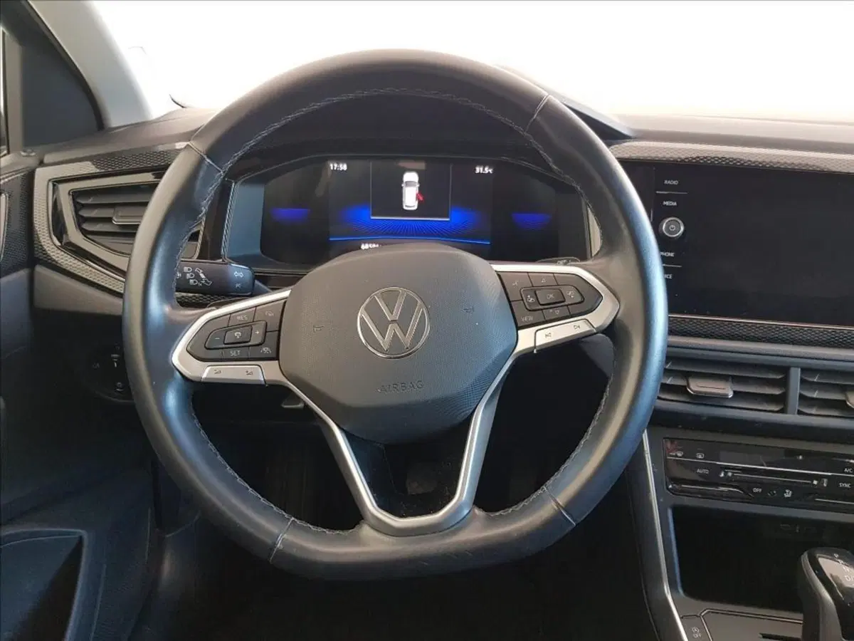 Volkswagen Taigo usata a Lucca (14)