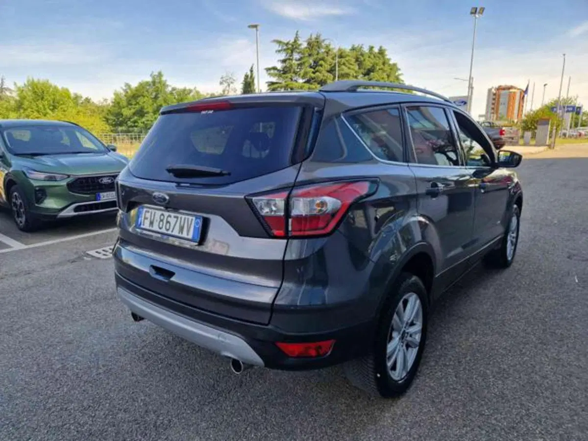 Ford Kuga usata a Bologna (5)