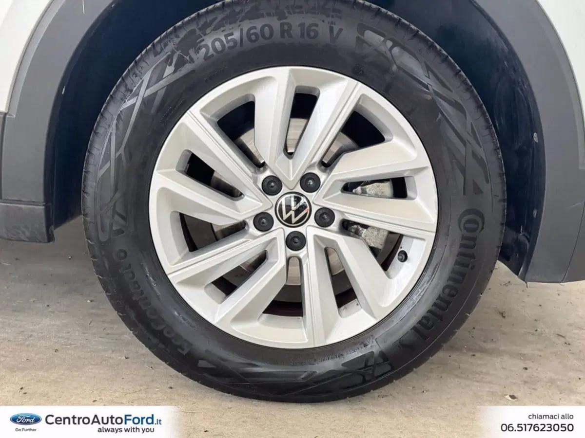 Volkswagen T-Cross usata a Roma (14)