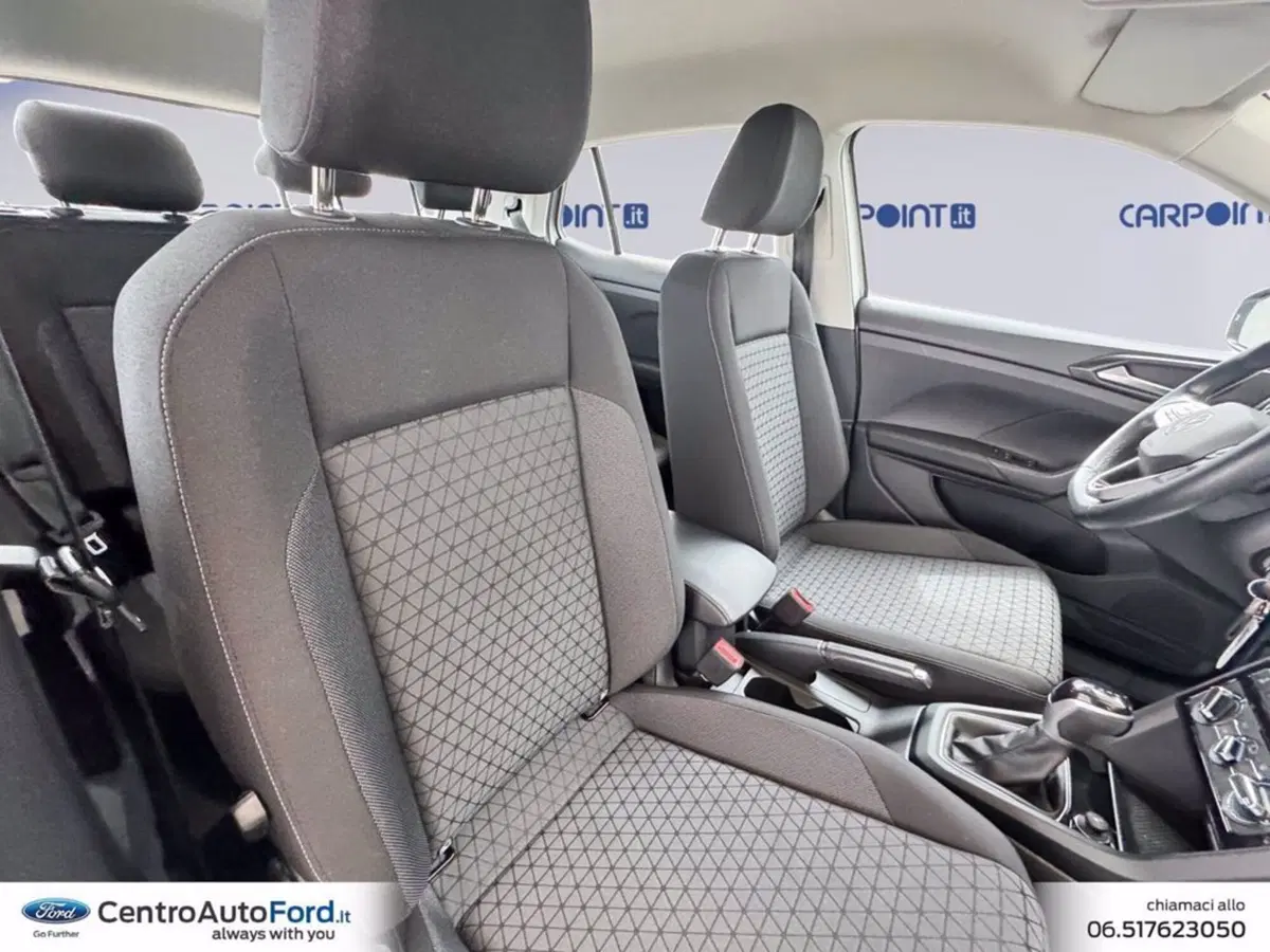 Volkswagen T-Cross usata a Roma (7)